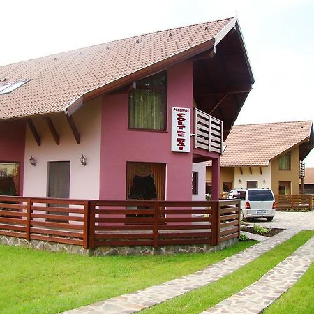 Colt De Rai Hotel Covasna Exterior foto