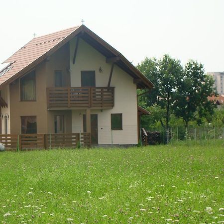 Colt De Rai Hotel Covasna Exterior foto